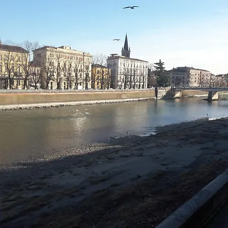 Sottoriva36 * Verona